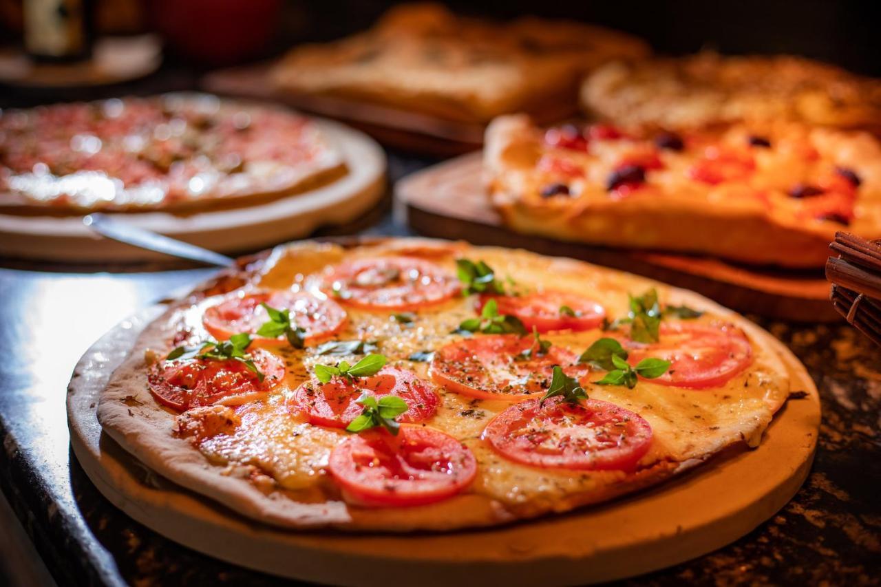 La Torre Resort All Inclusive ポルトセグロ エクステリア 写真 Pizza