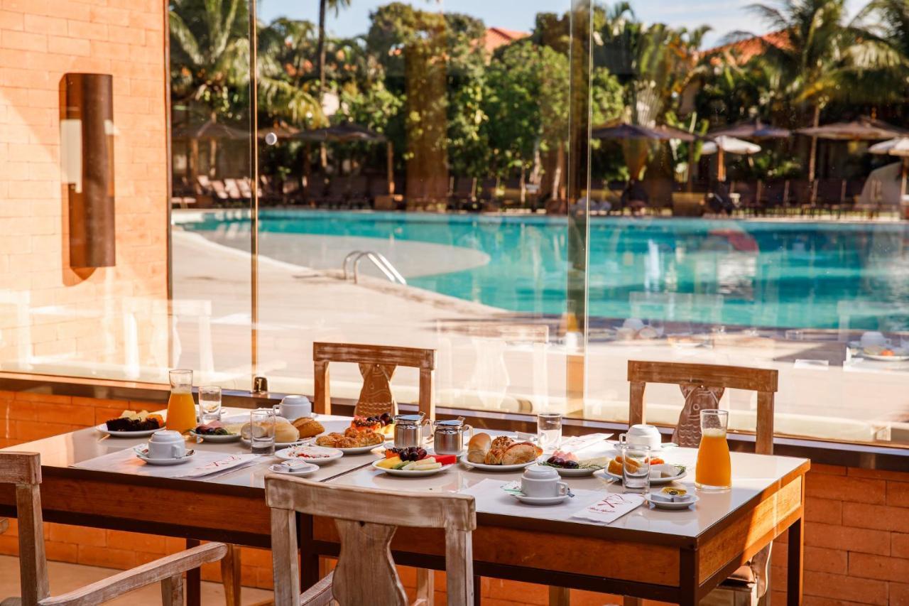 La Torre Resort All Inclusive ポルトセグロ エクステリア 写真 The pool at the hotel