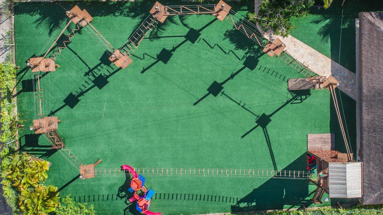 La Torre Resort All Inclusive ポルトセグロ エクステリア 写真 Aerial view of the Adventure Golf in Pattaya, Thailand