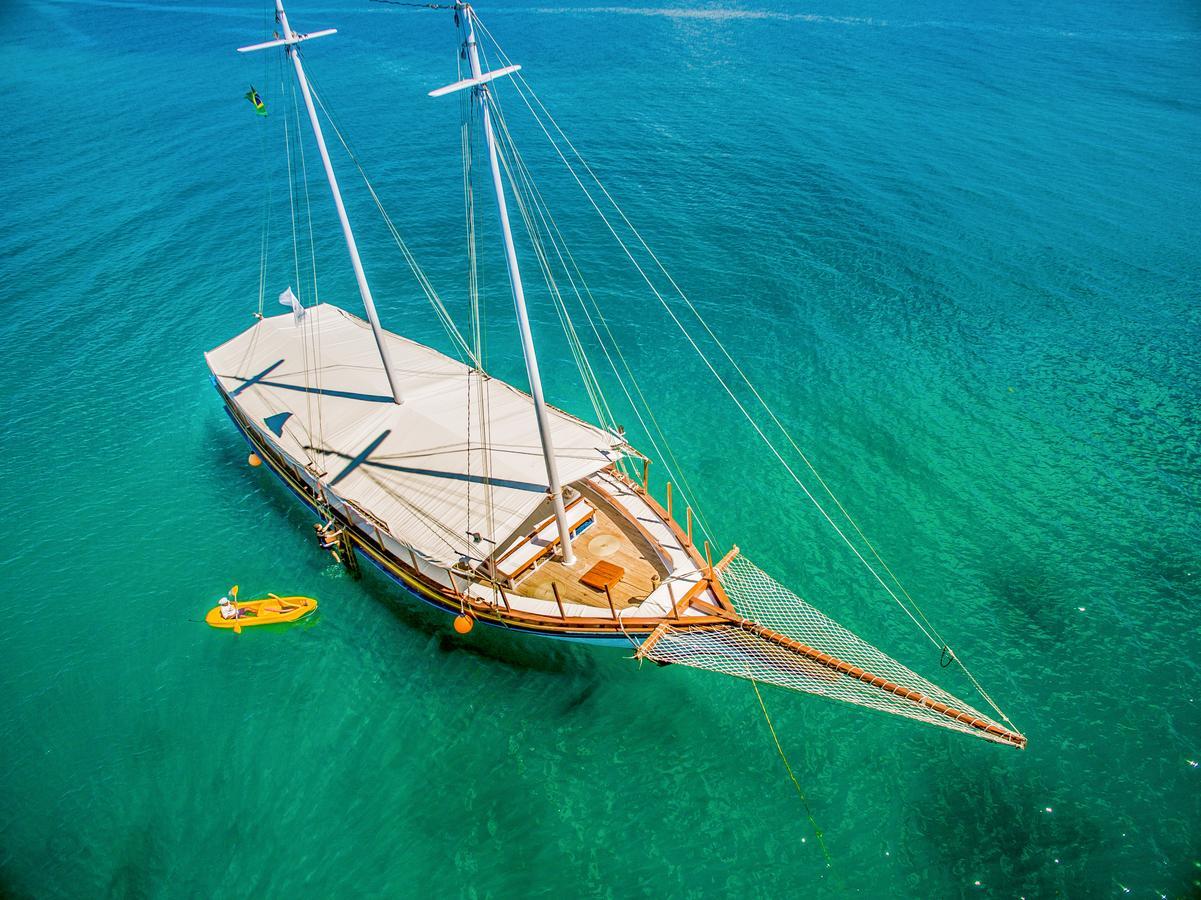 La Torre Resort All Inclusive ポルトセグロ エクステリア 写真 Aerial view of a yacht in the Bay of Kotor